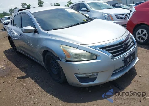 2015 Nissan Altima 2.5 S from USA, damaged, VIN 1N4AL3AP0FC267029